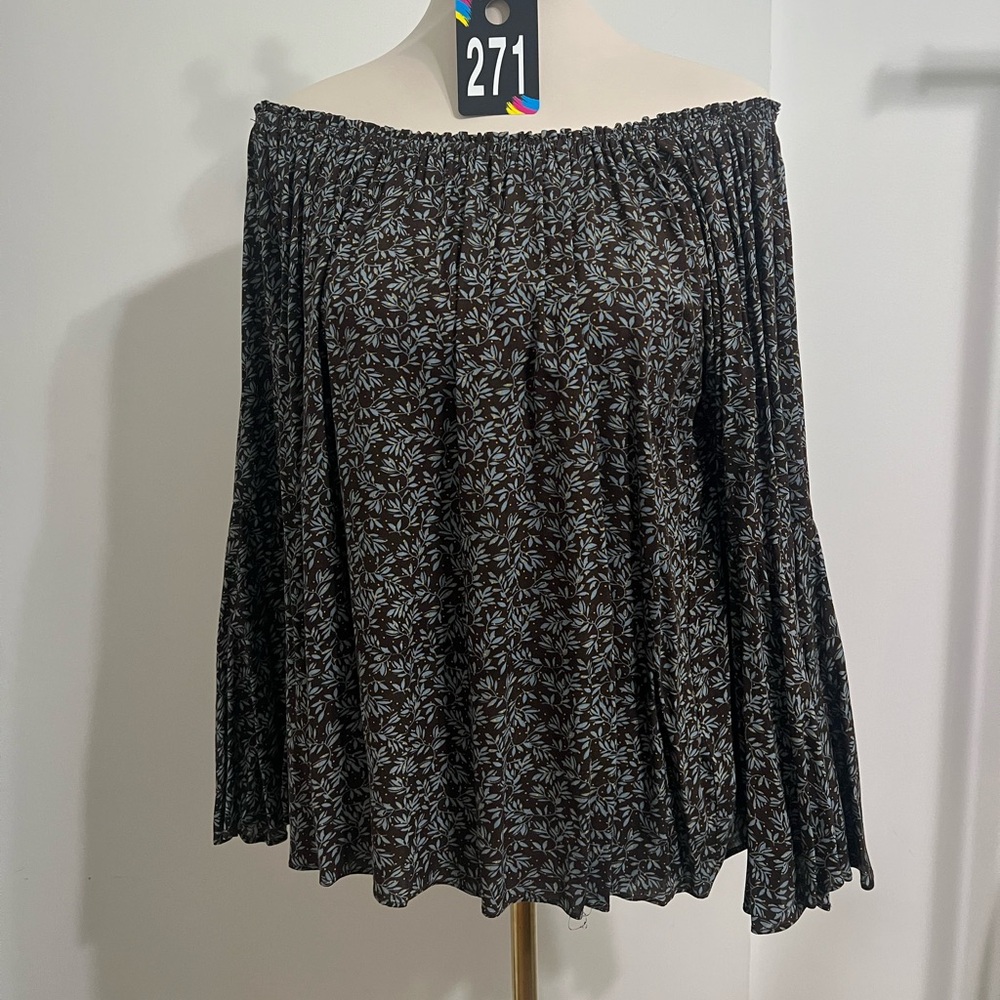 Ganji Off the Shoulder Top #271